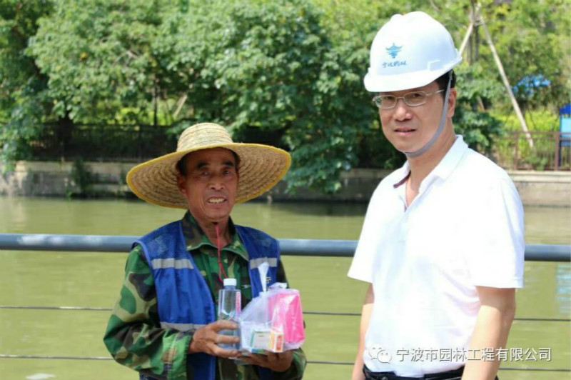 2097855359_meitu_4.jpg 2097855359_meitu_4.jpg