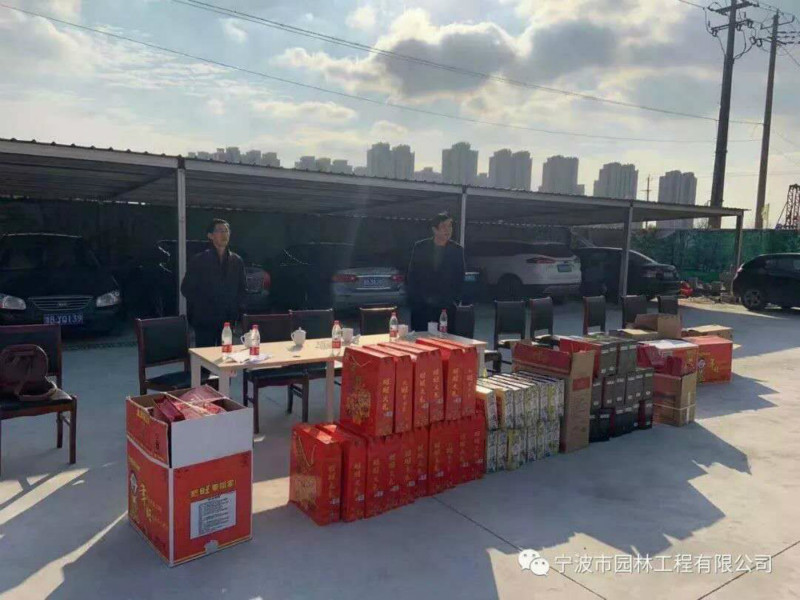 03_meitu_18.jpg 03_meitu_18.jpg